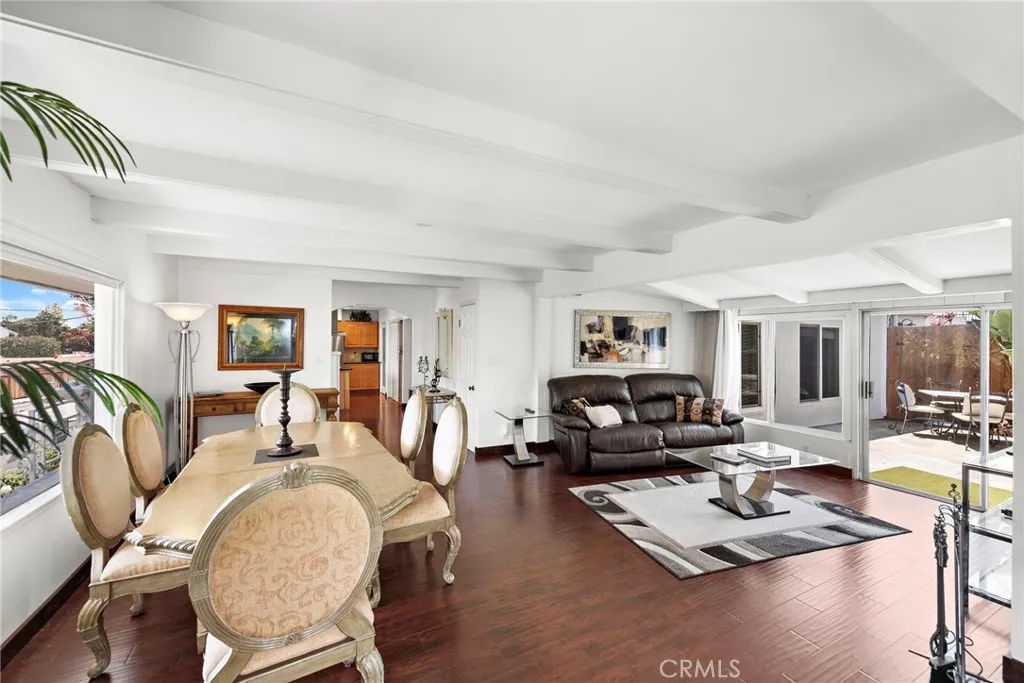 202 Avenida Monterey, San Clemente, California 92672 home-pic-5